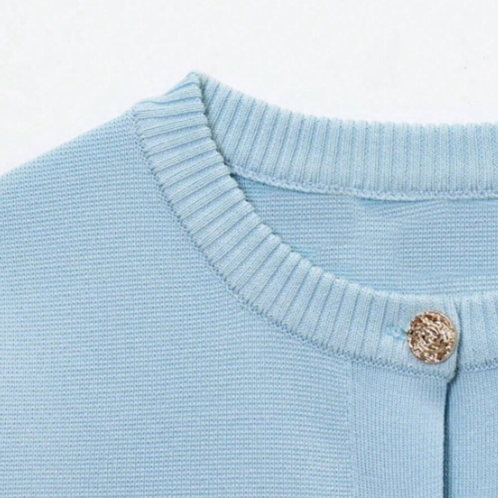 Blue Casual Women's Short Sleeve Knit Top - Picture 2 of 11